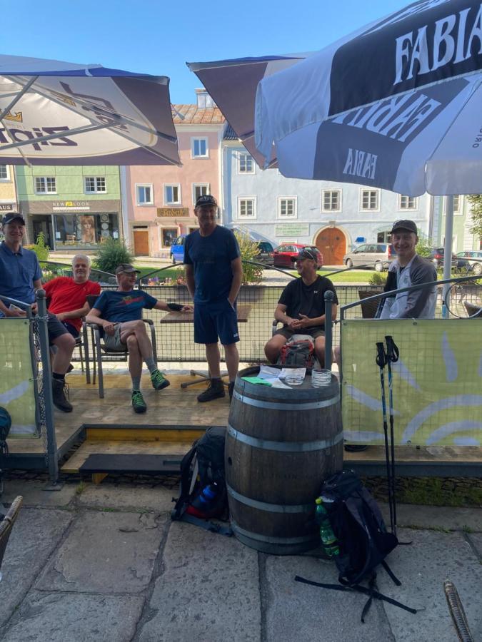 Pension Sunnseitn - Gasthof - Cafe - Weinkeller Haslach an der Muhl Bagian luar foto